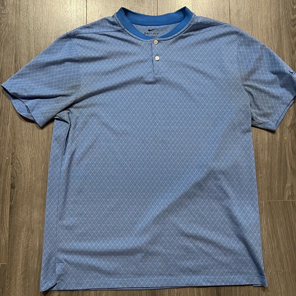 Nike Golf Shirt